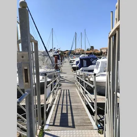 Location A Quai , Camp Naturiste Cap D'agde Botel *